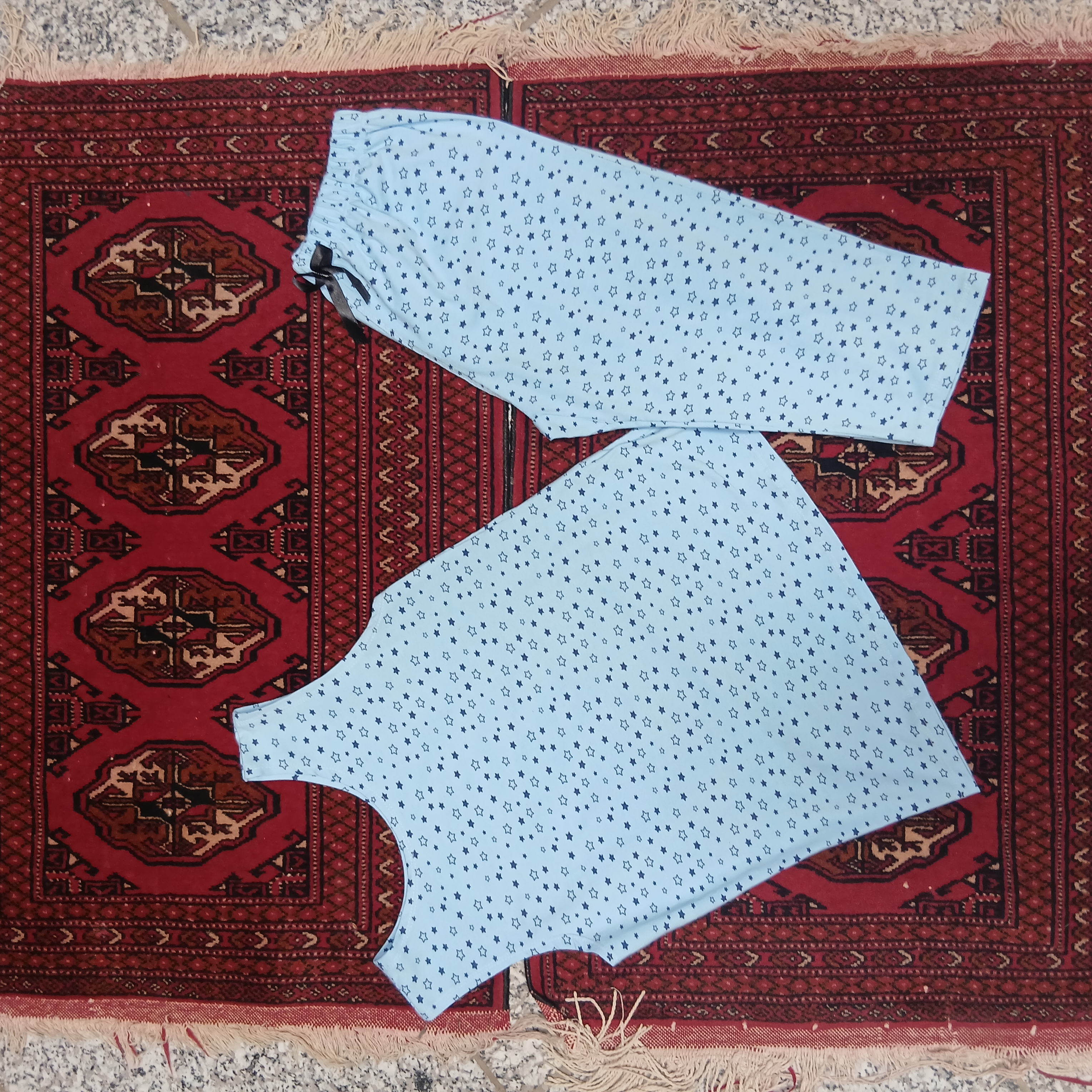 ست تاپ و شلوارک زنانه طرح دار